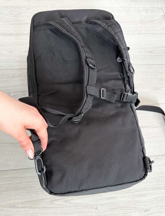 Спортивна сумка з безліччю кишень чоловіча mango дорожня сумка чорна