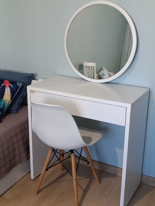 Ліжко 90*200 (б/в), натуральне дерево, біле