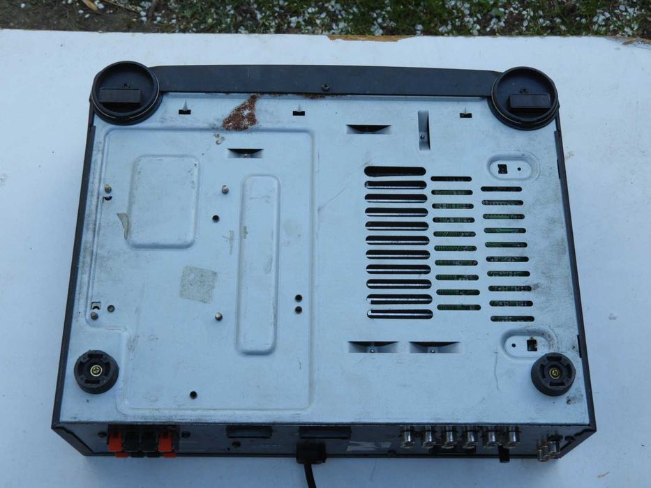 Wzmacniacz Akai AM - M830 do naprawy lub na części