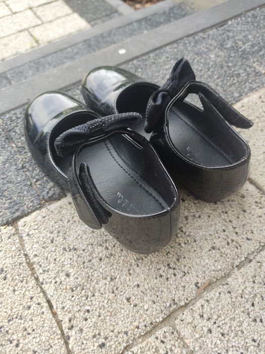 Czarne baleriny z kokardą