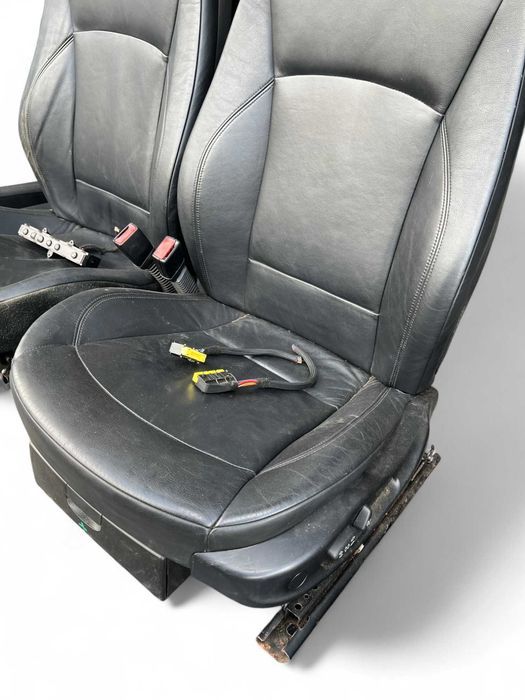 FOTELE BMW Z4 E85 E86 czarna skóra czarne grzane elektryczne skorzane