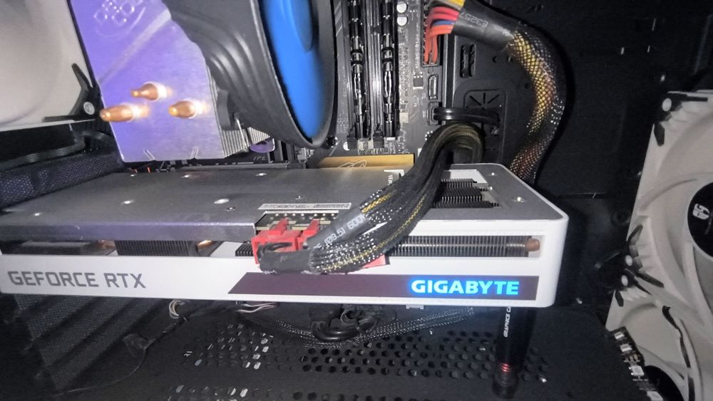 Відеокарта GIGABYTE RTX 3060 Ti VISION OC 8G  (LHR)