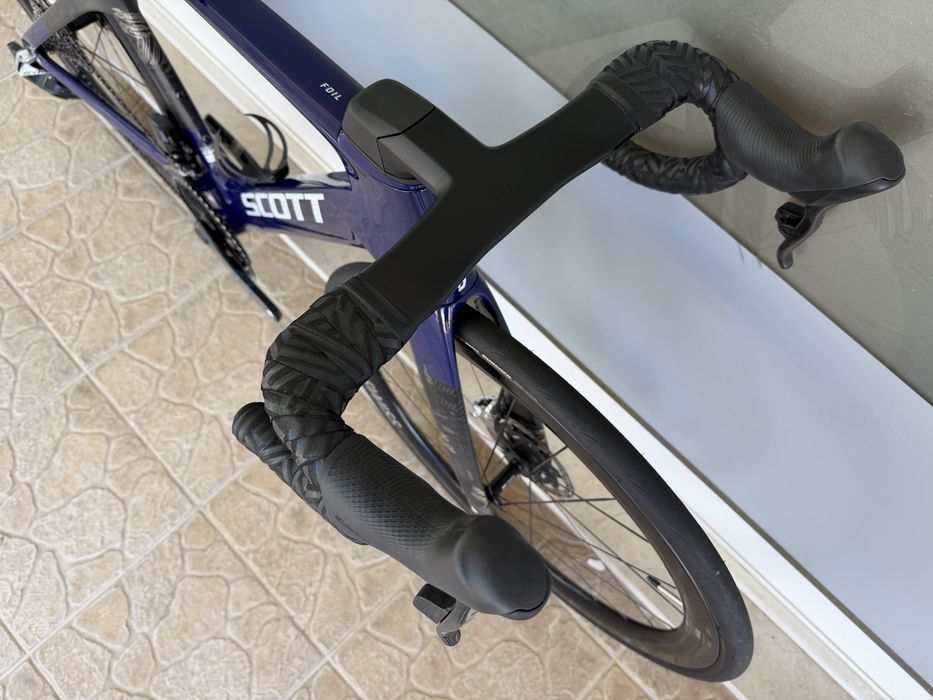 Bicicleta scott Foil RC - modelo novo! Bem equipada