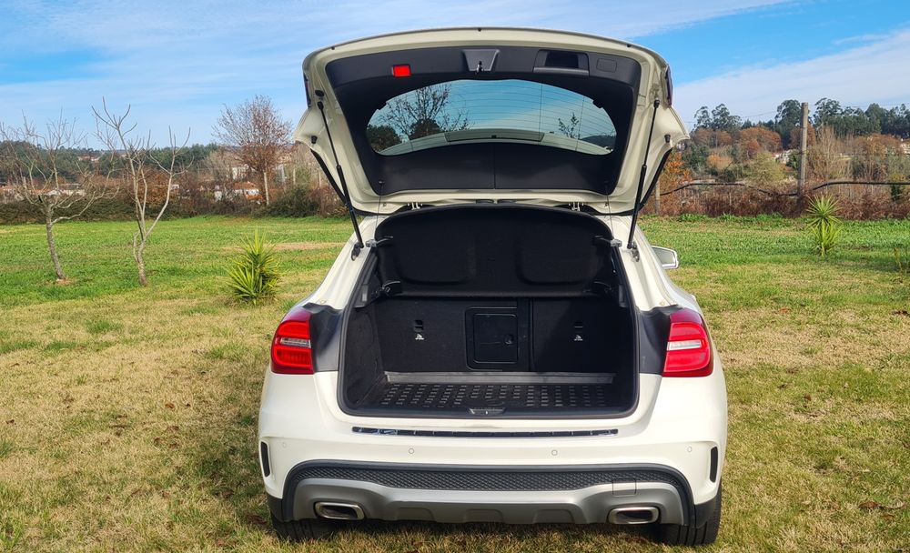 Mercedes-Benz GLA 200 Amg line