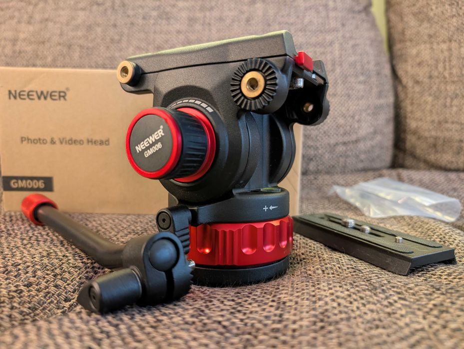 Cabeça de vídeo fluida NEEWER GM006 Pro - praticamente NOVA, garantia