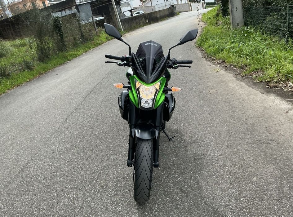 Kawasaki er6n - 650cc