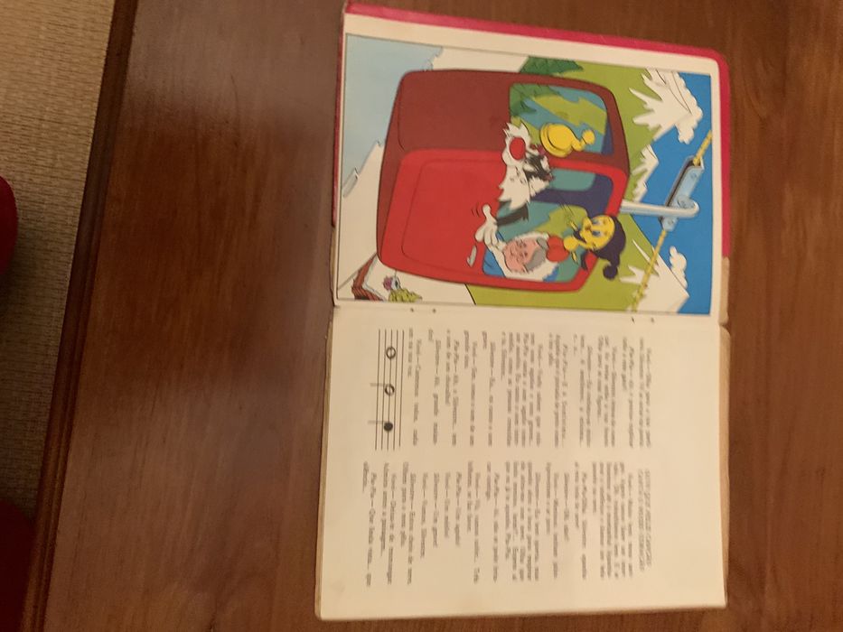Piu Piu e Silvestre aprendem musica - Disco e livro ilustrado-1975