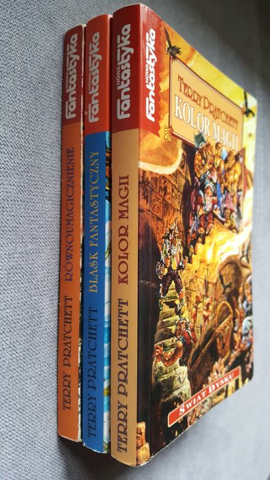 Kolor Magii, Blask Fantastyczny, Równoumagicznienie - Terry Pratchett