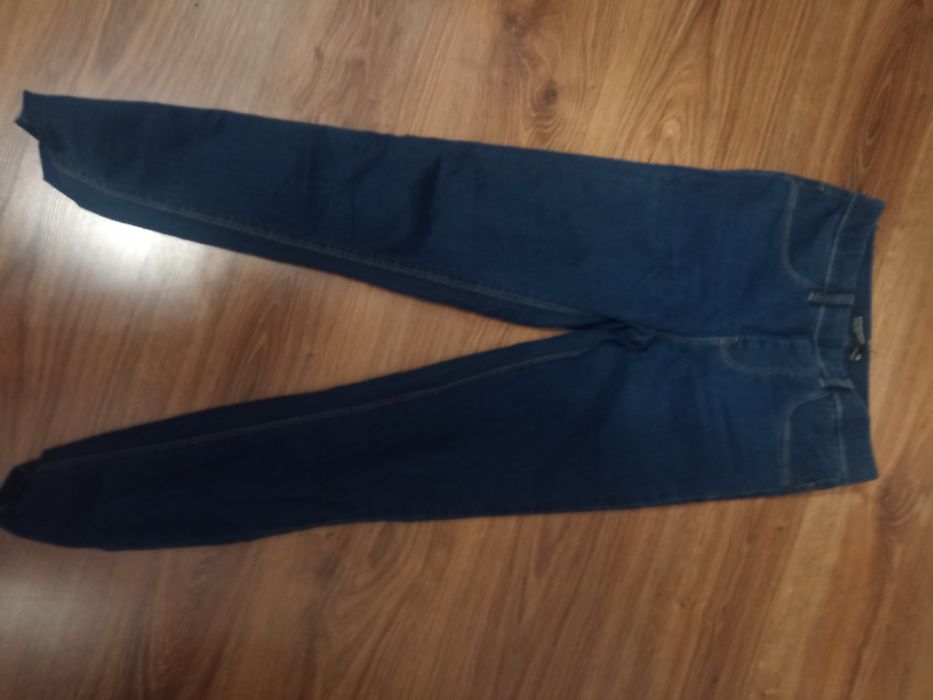 Jeginsy rozmiar 34 sinsay