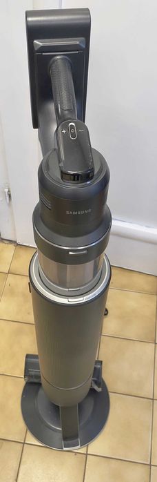 Odkurzacz pionowy Samsung BESPOKE JET AI VS28C9784QK