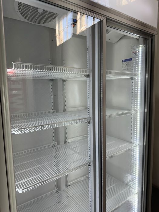 Duża witryna Chlodziarka 120 cm UBC 900 l . 2018 r
