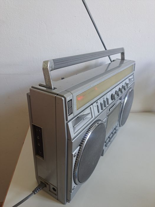 sharp gf 8989 магнітофон бумбокс