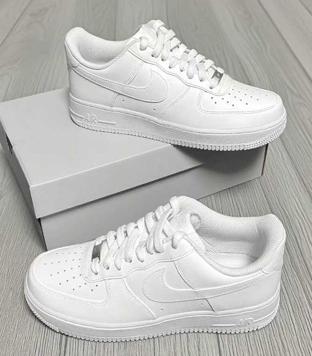 Buty Nike Air Force 1 Low '07 White R.36
