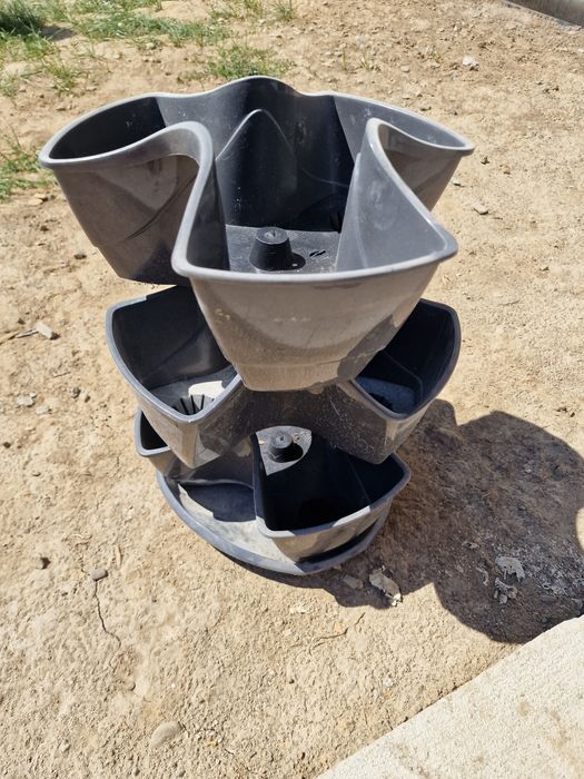 Doniczka potrojna nowa