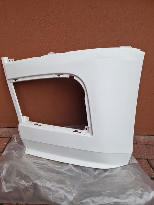 Mercedes actros mp4 narożnik zderzak lewy