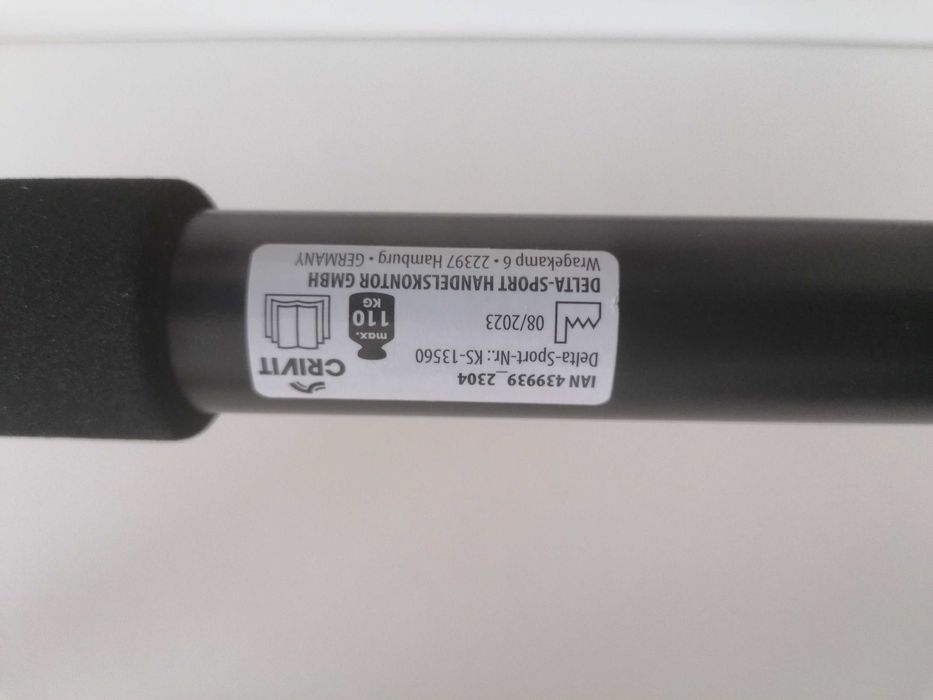 Pull-up and Push-up Bar444559681462609921