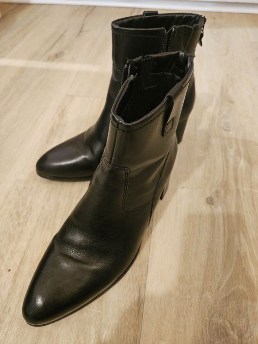 Botki skórzane Lasocki