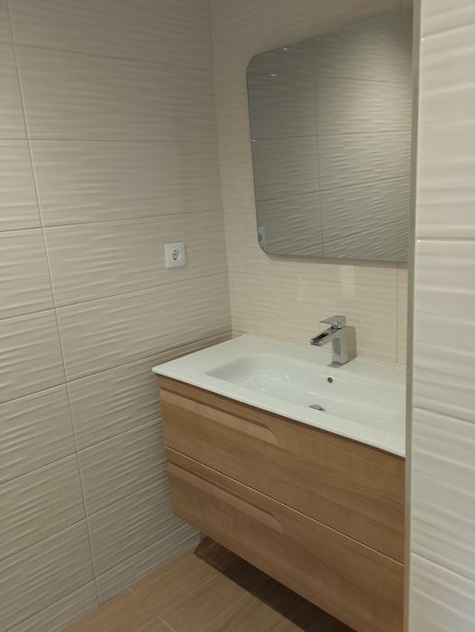 Quarto num T3 com despesas incluídas