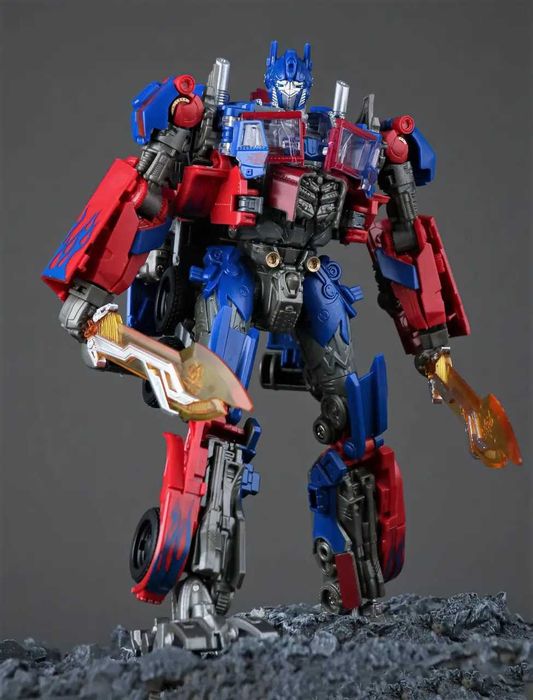 Робот-трансформер Оптимус Прайм 17,5 см из кинофильма Трансформеры