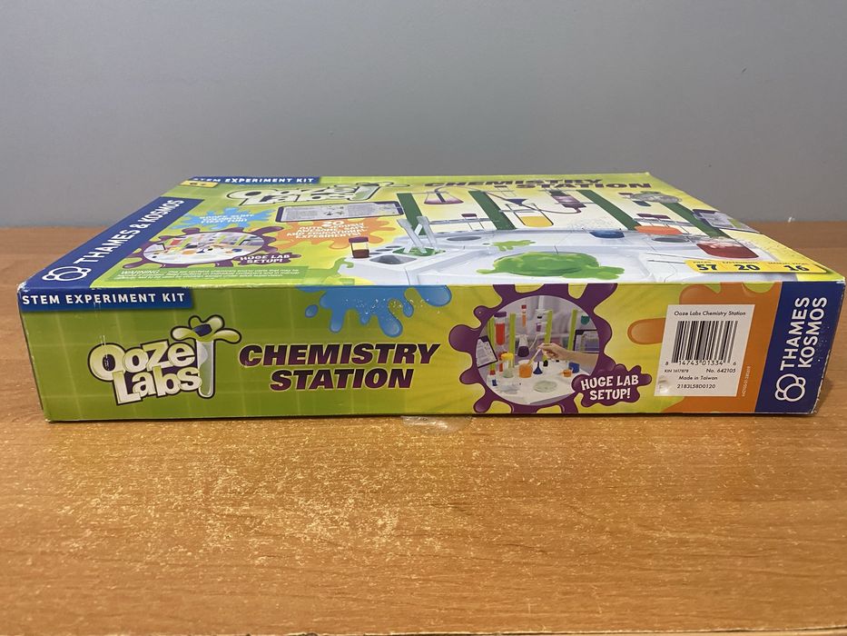 Великий хімічний набір Ooze Labs Chemistry Station (Thames & Kosmos) — 20 експериментів