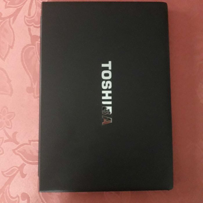Portátil Toshiba Tecra r840 Semi novo, bateria NOVA 110€