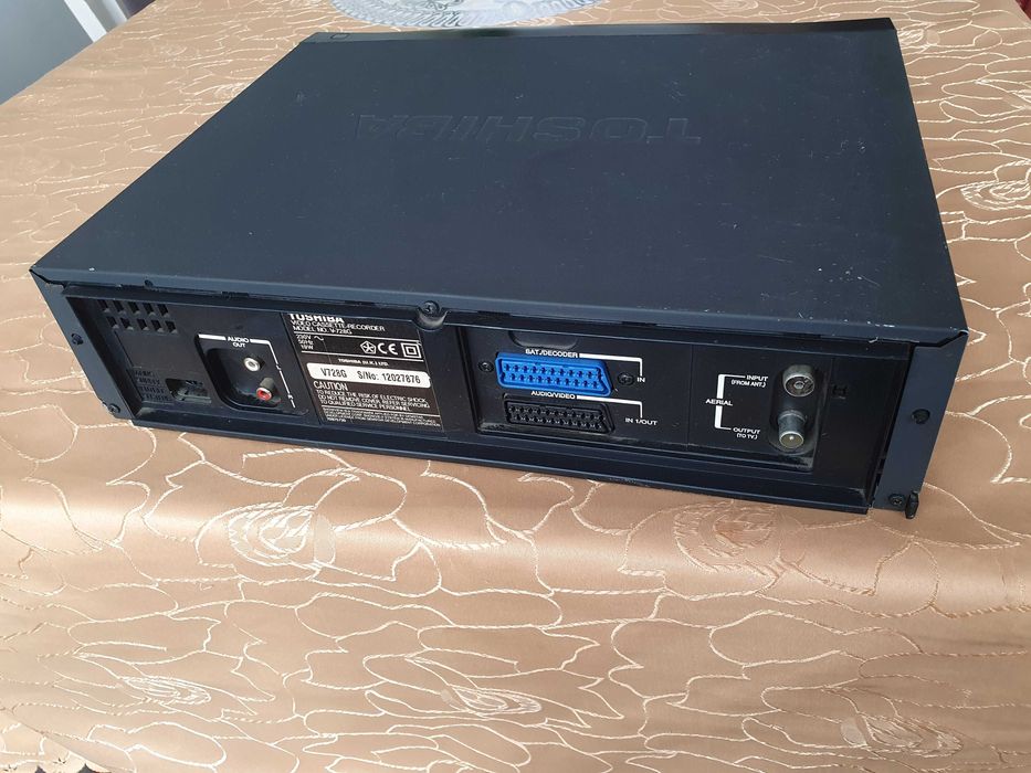 Magnetowid toshiba V-728g wideo vhs