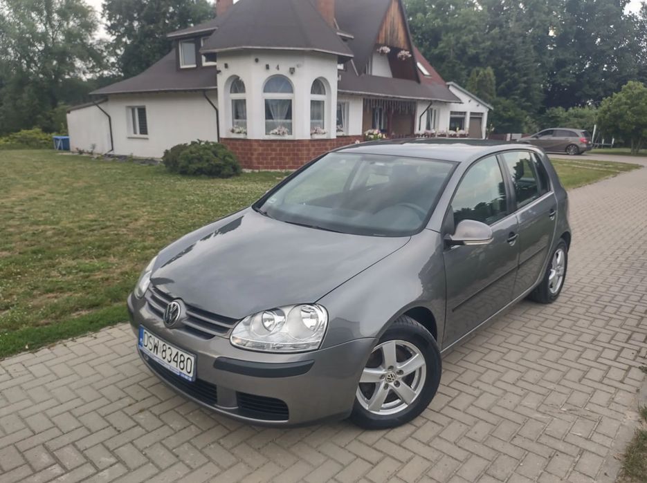 Volkswagen Golf V 1.4 16V 5D Klimatyzacja Elektryka Super Stan
