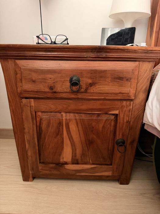 Quarto Completo em Madeira Maciça Pau-Rosa Algueirão-Mem Martins • OLX.pt