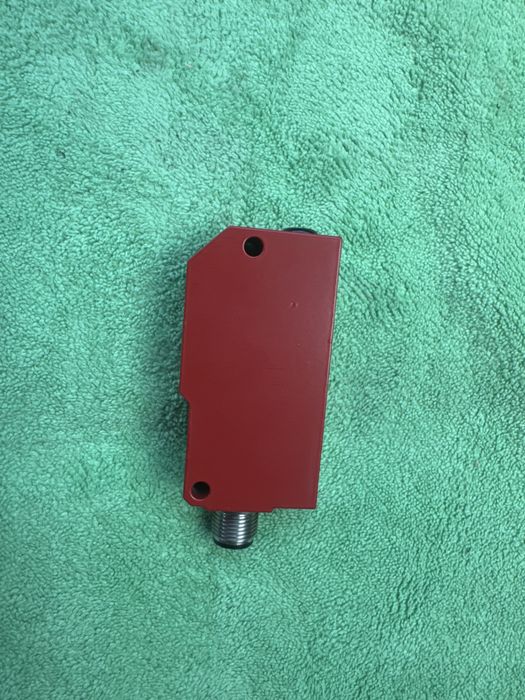 Czujnik leuze FRKR 95/44-150L