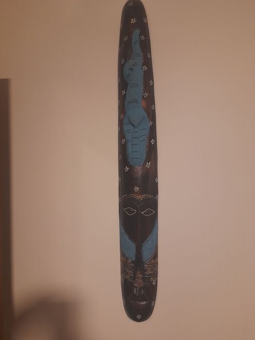 Peça decorativa em madeira