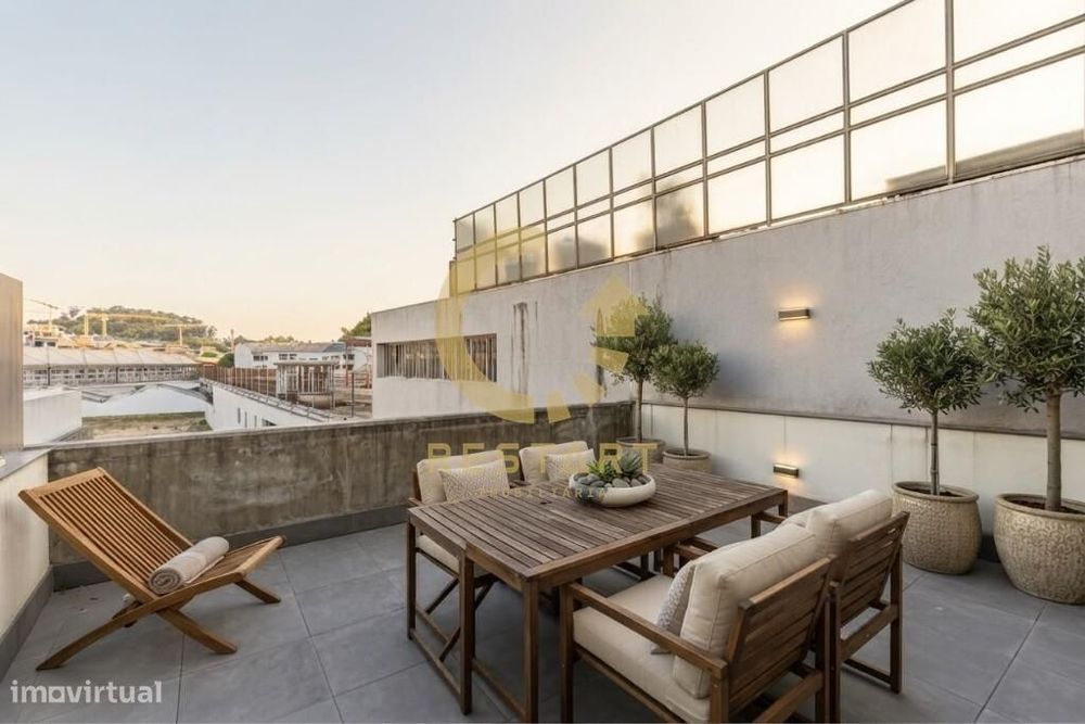 ARRENDAMENTO apartamento T1 com Terraço