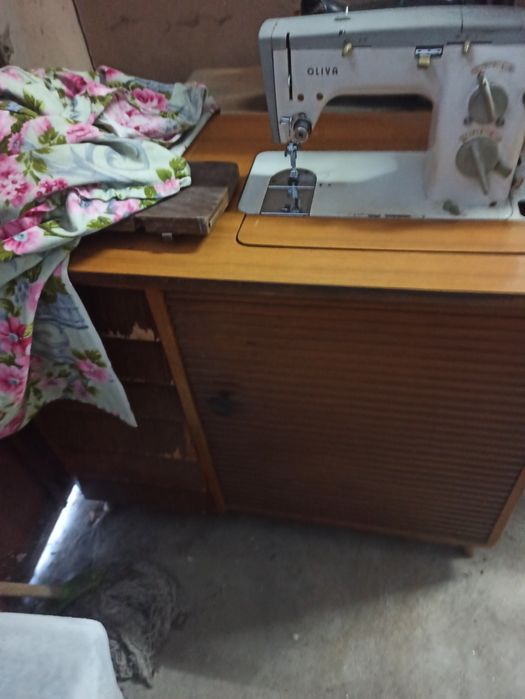 Máquina de costura Oliva CL62