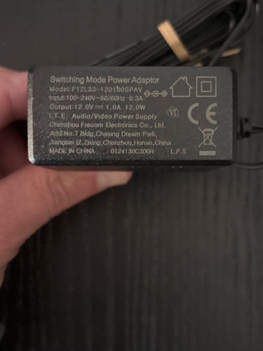 Power adapter novo