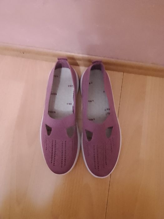Buty tekstylne, przewiewne