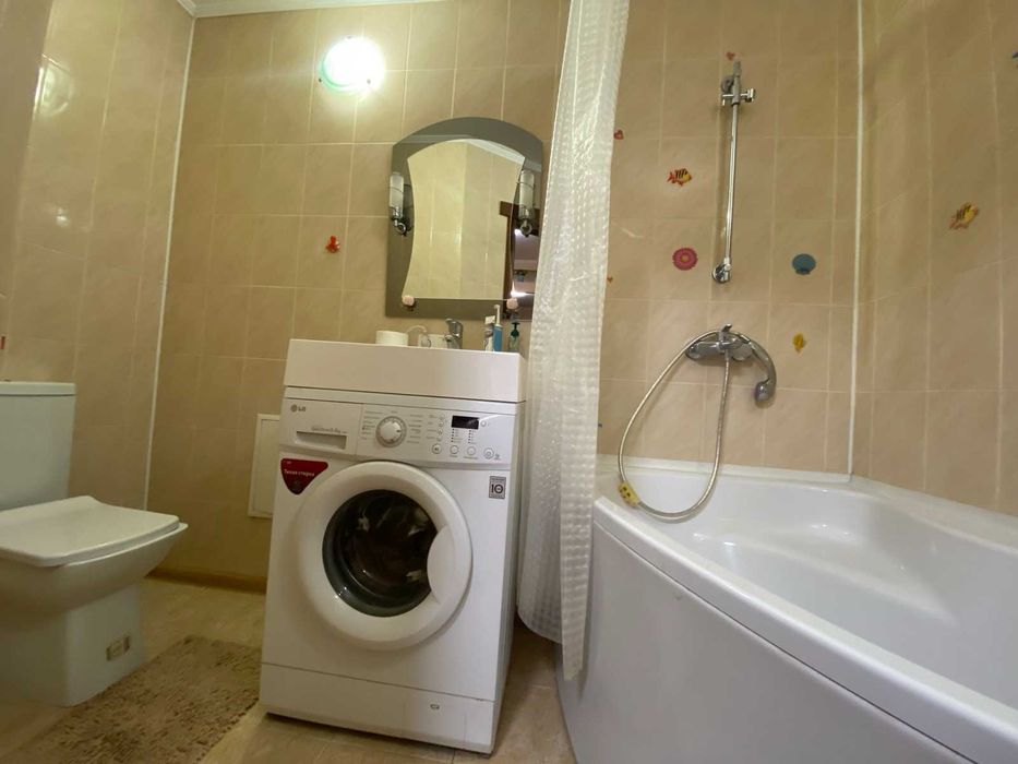 Продам 2 к квартиру на Поділлі 2342