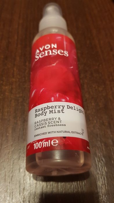 Zestaw 3w1 Avon Senses Rasberry Delight & Cassis