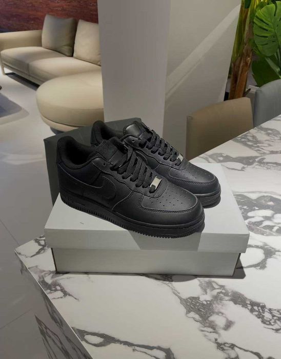 Buty Air force 1 Czarny rozmiar 39 Nowe