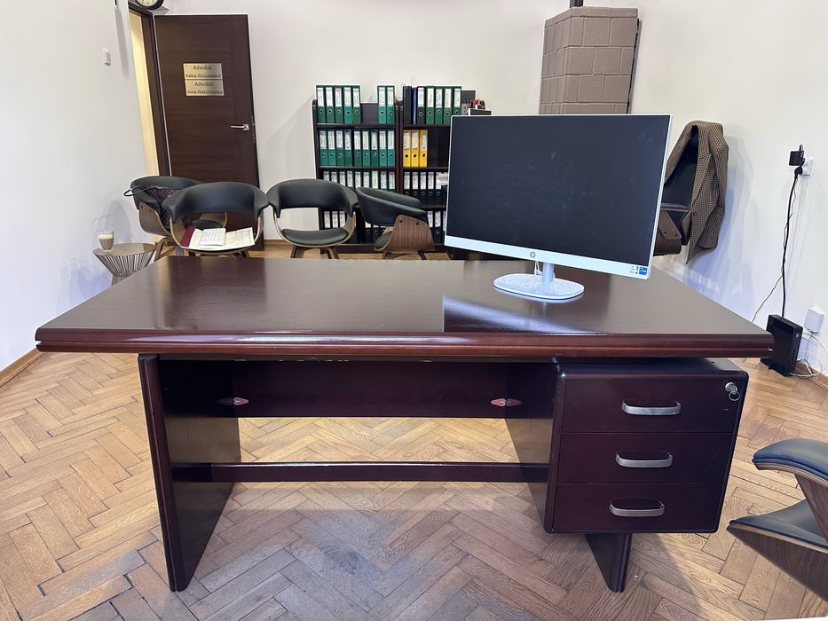Drewniane biurko 160 cm x 75 cm idealne do biura