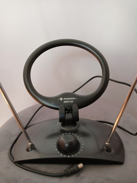 Antena pokojowa Emerson