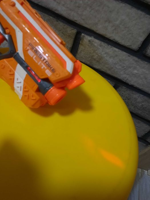 Nerf Firestrike Elite лазерний приціл + Nerf