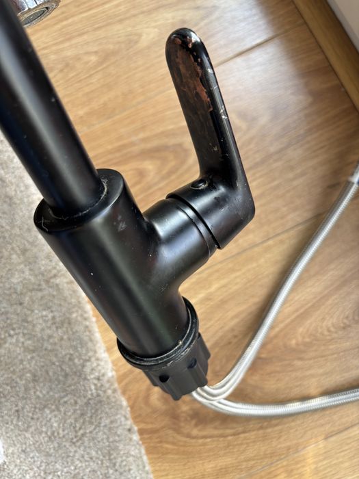 Czarna Bateria do zlewu z perlatorem