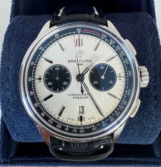 Breitling Premier B01 Chronograph 42 / 2022