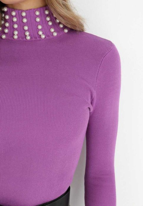 Fioletowy golf z perłami rozmiar S