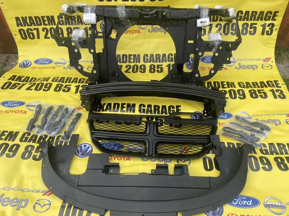 бампер передній dodge journey sxt решетки