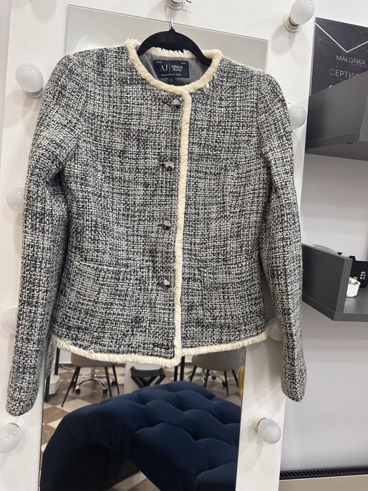 Піджак Armani майже новий