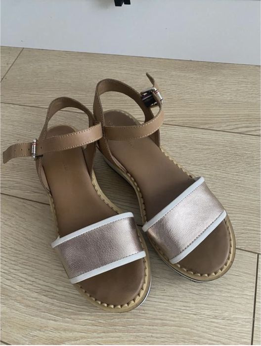 Сандалі Tommy Helfiger