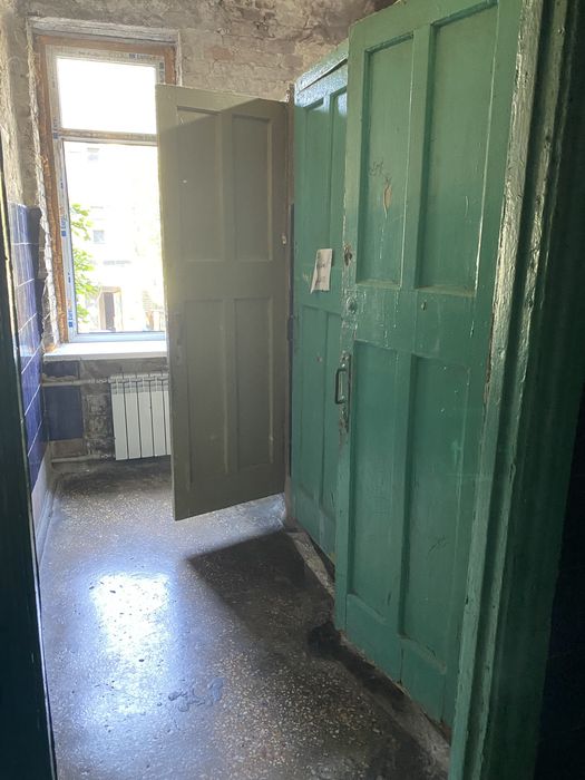 Продам кімнату в гуртожитку 8хв. метро Дарниця