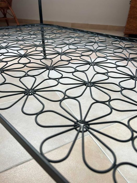 Mesas coffee table, black/clear glass