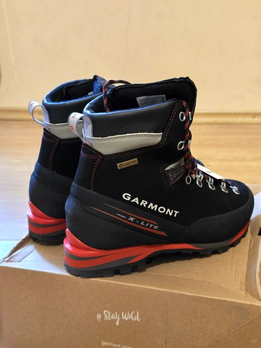 Трекове взуття Garmont