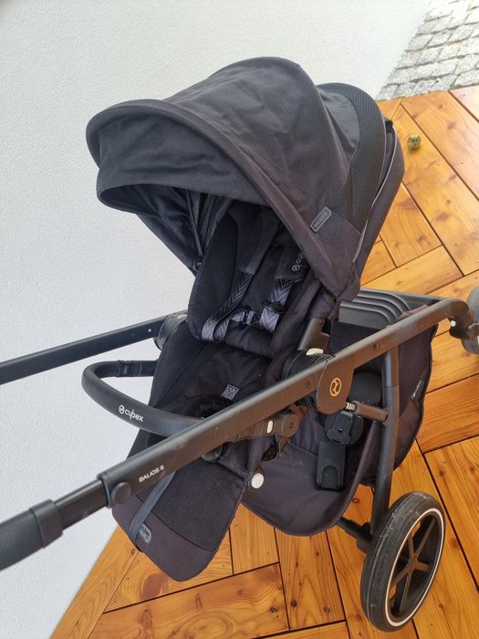 Cybex balios s lux 2023 moon black
